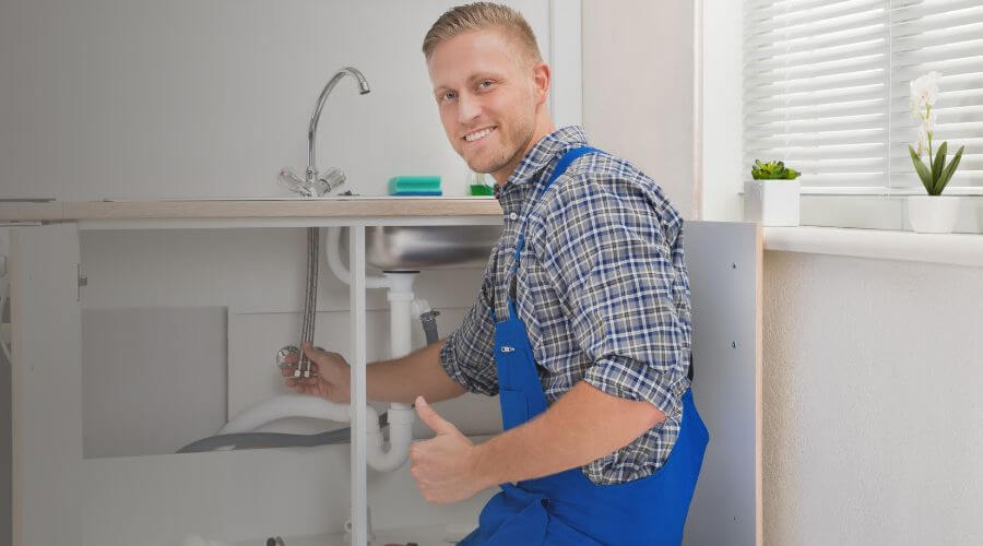 Expert burst pipe repair services in Magnolia, KY